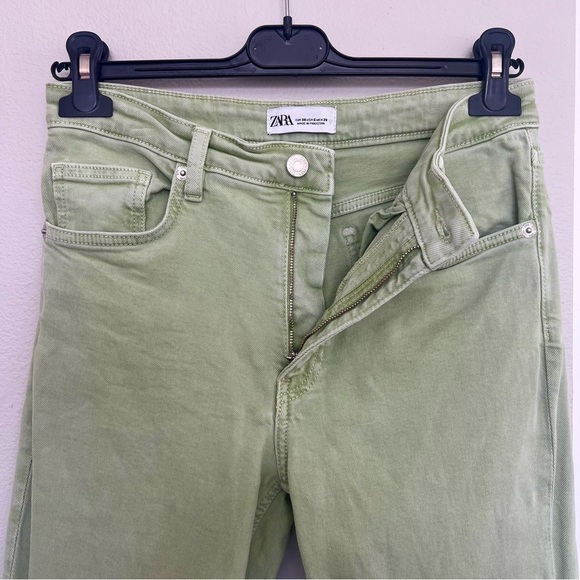 Zara High Rise KickFlare Jeans – Soft Girl 
Pastel Retro Style - Pistachio Green - Picture 6 of 11